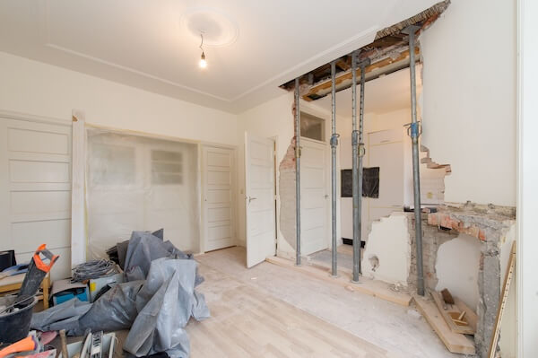 doorgebroken muur